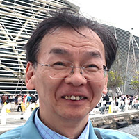 山村さん